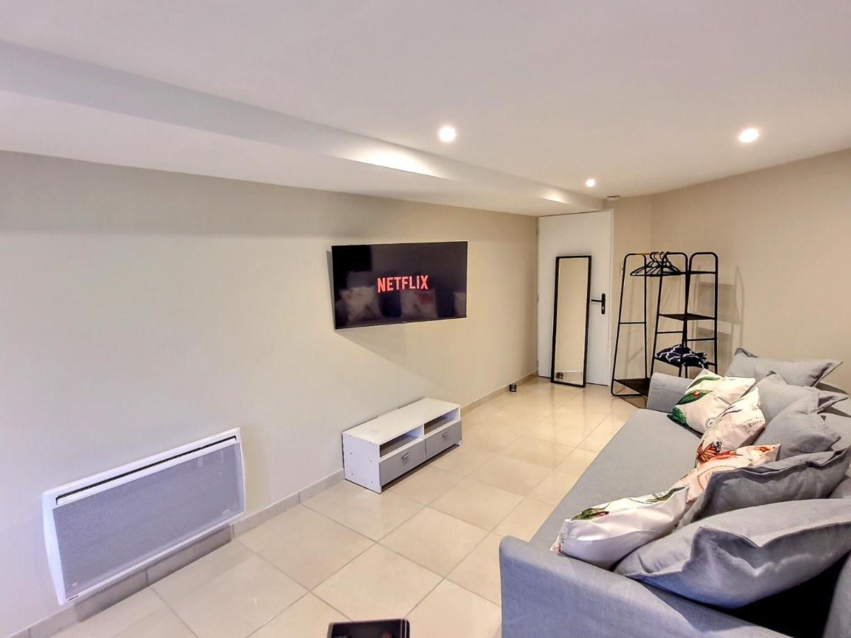 Le Petit Rocher 30M2- Studio Standing 3 Etoiles Saint-Aignan-Grand-Lieu Exterior photo