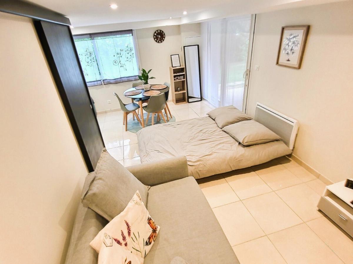 Le Petit Rocher 30M2- Studio Standing 3 Etoiles Saint-Aignan-Grand-Lieu Exterior photo